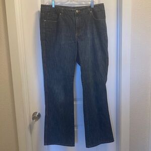 Chicos 2.5 Jeans Darkwash High Rise Straight Leg